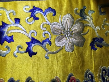 An imperial Chinese embroidered silk gold-thread yellow ground cushion cover, 19th C.