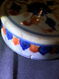 A pair of Chinese Imari style ginger jars and covers, Kangxi