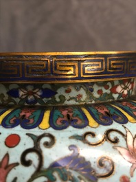 A Chinese cloisonn&eacute; tripod incense burner and cover, 19/20th C.