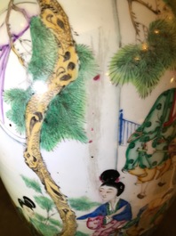 A Chinese famille rose double design vase, 19/20th C.