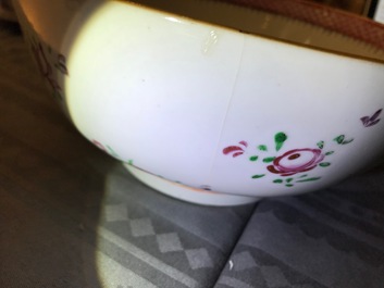 Un bol en porcelaine de Chine famille rose &agrave; sujet maritime pour le march&eacute; anglais, Qianlong