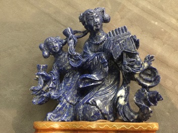 Twee Chinese figuren in turkoois en lapis lazuli, 20e eeuw