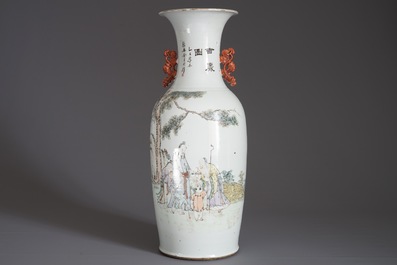 A Chinese qianjiang cai vase with figures in a landscape, 19/20th C.