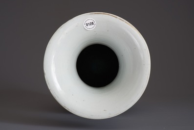 A Chinese famille rose double design vase, 19/20th C.