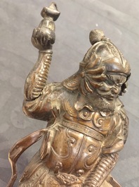 Un grand br&ucirc;le-parfum sur socle en bronze, Japon, Edo ou Meiji, 19&egrave;me