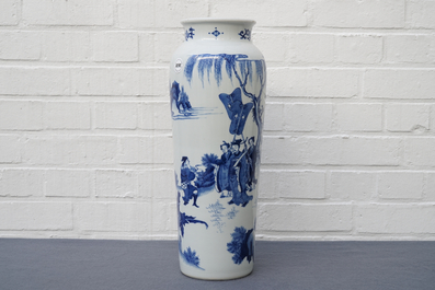 A Chinese blue and white Transitional style vase, 19/20th C.