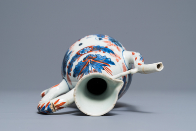 A clobbered Chinese blue and white ewer, Transitional period