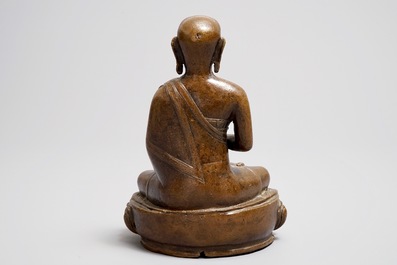 Une figure de Bouddha en bronze, Tibet, 18/19&egrave;me