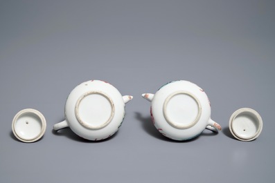 A pair of Chinese famille rose teapots with dogs, Yongzheng