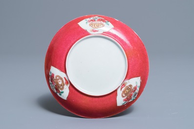 Een fijne Chinese famille rose 'ruby back' kop en schotel, Yongzheng