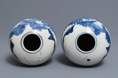 A pair of Chinese blue and white landscape vases, 19/20th C.
