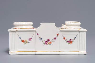 A The Hague porcelain inkwell, The Netherlands, 2nd half 18th C.