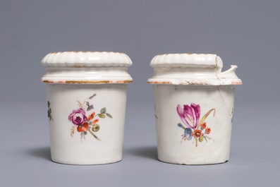 A The Hague porcelain inkwell, The Netherlands, 2nd half 18th C.