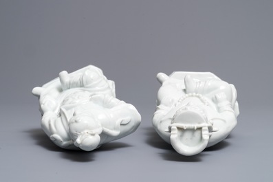 Deux figures de Guandi et Zhenwu en porcelaine blanc de Chine de Dehua, 18/19&egrave;me