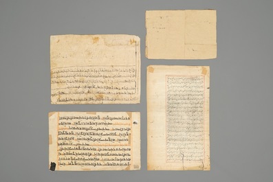 Une collection de miniatures et calligraphies islamiques et persans et un Coran, Iran et Inde, 19/20&egrave;me