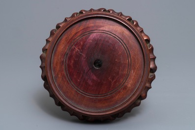 Een Chinese blauwwitte gemberpot met Boeddhistische leeuwen in Kangxi-stijl, 19e eeuw