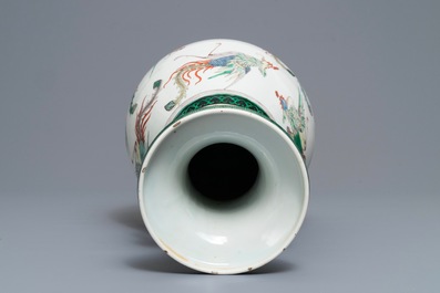 A Chinese famille verte 'phoenix' vase, 19th C.