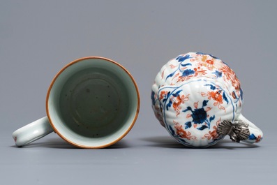 A Chinese Imari-style condiments dish, a covered jug and a mug, Kangxi/Qianlong