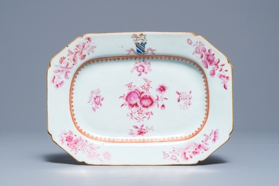 Un lot vari&eacute; en porcelaine de Chine famille rose, Yongzheng/Qianlong