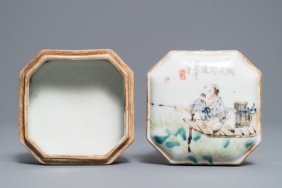 Une th&eacute;i&egrave;re et une bo&icirc;te couverte en porcelaine de Chine qianjiang cai, sign&eacute;es Ma Qingyun, 19/20&egrave;me