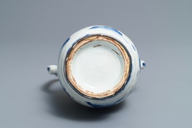 A Chinese blue and white silver-mounted jug and cover, Transitional period