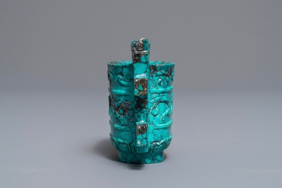 A Chinese carved turquoise libation cup, 19/20th C.
