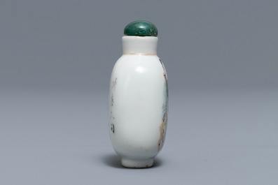 A Chinese qianjiang cai snuff bottle with a lady at a table, 19/20th C.