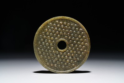 A Chinese dark green jade bi disc with chilong, 19/20th C.