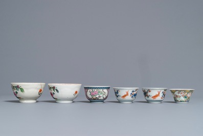 Six tasses et soucoupes en porcelaine de Chine famille rose et de style Imari, 18&egrave;me