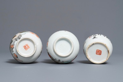 Zeven stukken Chinees famille rose en qianjiang cai porselein, 19/20e eeuw