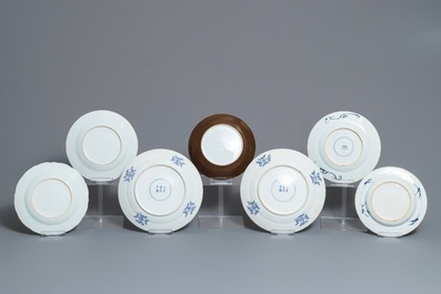 Seven Chinese blue and white dishes and plates, Kangxi/Qianlong