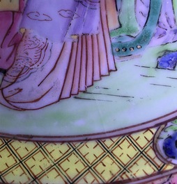 Une assiette en porcelaine de Chine famille rose, Yongzheng