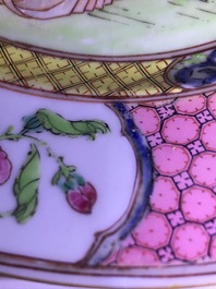 Une assiette en porcelaine de Chine famille rose, Yongzheng