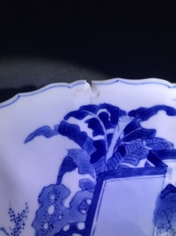 Een collectie divers Chinees blauwwit porselein, Kangxi/Qianlong