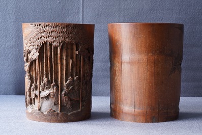 Twee Chinese bamboe houten penselenpotten, 18/19e eeuw