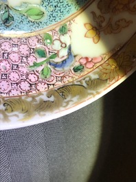 Une tasse et soucoupe 'ruby back' en porcelaine de Chine famille rose, Yongzheng