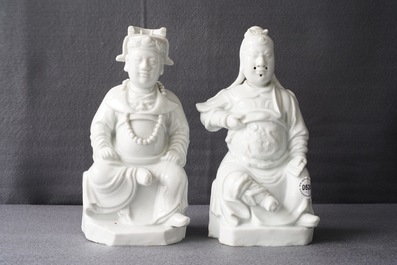 Deux figures de Guandi et Zhenwu en porcelaine blanc de Chine de Dehua, 18/19&egrave;me