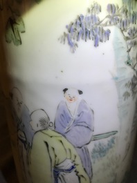 Un porte-chapeau en porcelaine de Chine qianjiang cai, 19/20&egrave;me