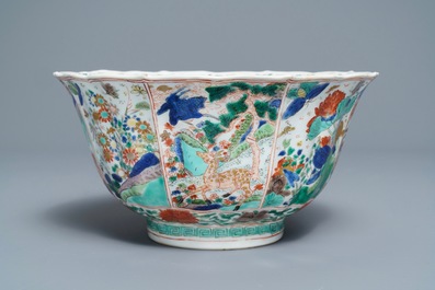 A lobed Chinese famille verte bowl, Kangxi