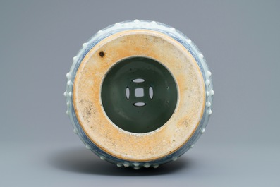 A Chinese blue and white drum-shaped arm rest, Qianlong