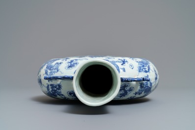 A Chinese blue and white 'dragon' moonflask, 19th C.