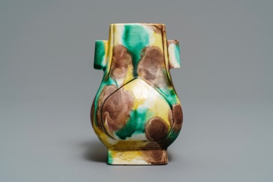 A Chinese 'egg and spinach' fanghu vase, Kangxi