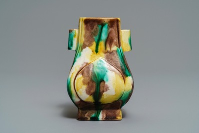 A Chinese 'egg and spinach' fanghu vase, Kangxi