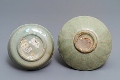 Two Korean celadon porcelain bowls, Goryeo/Joseon, 14/15th C.
