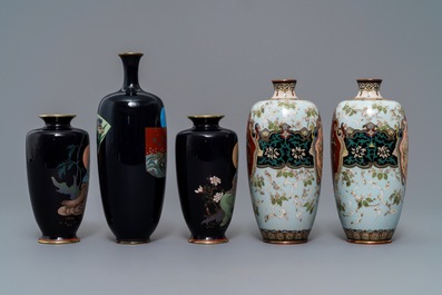 Vijf Japanse cloisonn&eacute; vazen, Meiji, 19e eeuw