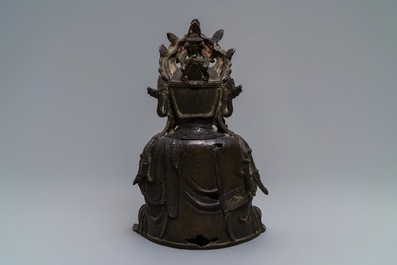Un mod&egrave;le de Guanyin en bronze, Chine, Ming