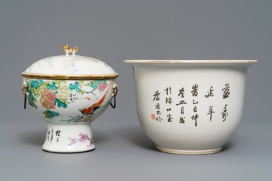 A Chinese qianjiang cai covered bowl on foot and a jardini&egrave;re, 19/20th C.