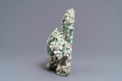 A Chinese jadeite carving of two cats among grapes and flowers, 20th C.