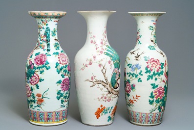 Drie Chinese famille rose vazen met vogels en bloemen, 19e eeuw