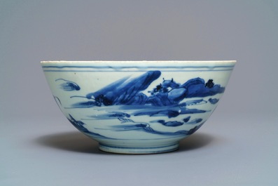 Een Chinese blauwwitte kom met figuren op een stier, Chenghua merk, Transitie periode